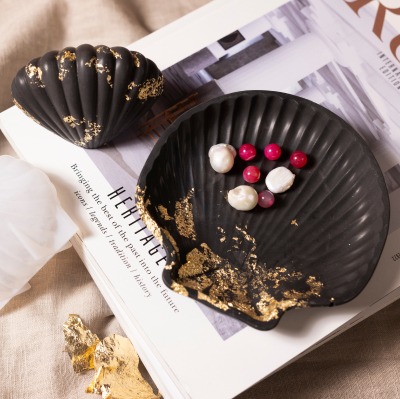 Imagen de collage - Fundición de resina