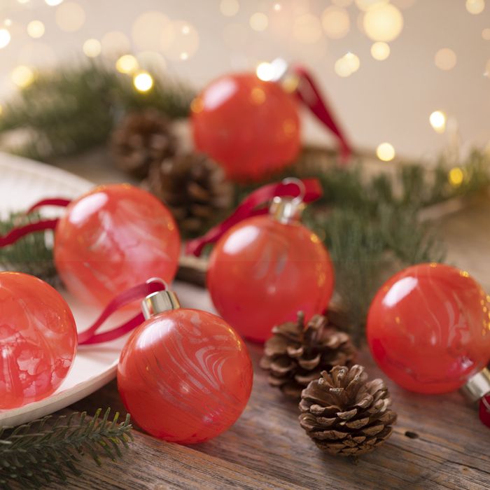 Bolas de Navidad jaspeadas