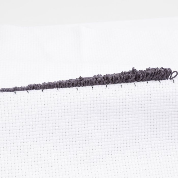 Cómo bordar con un punzón de aguja
