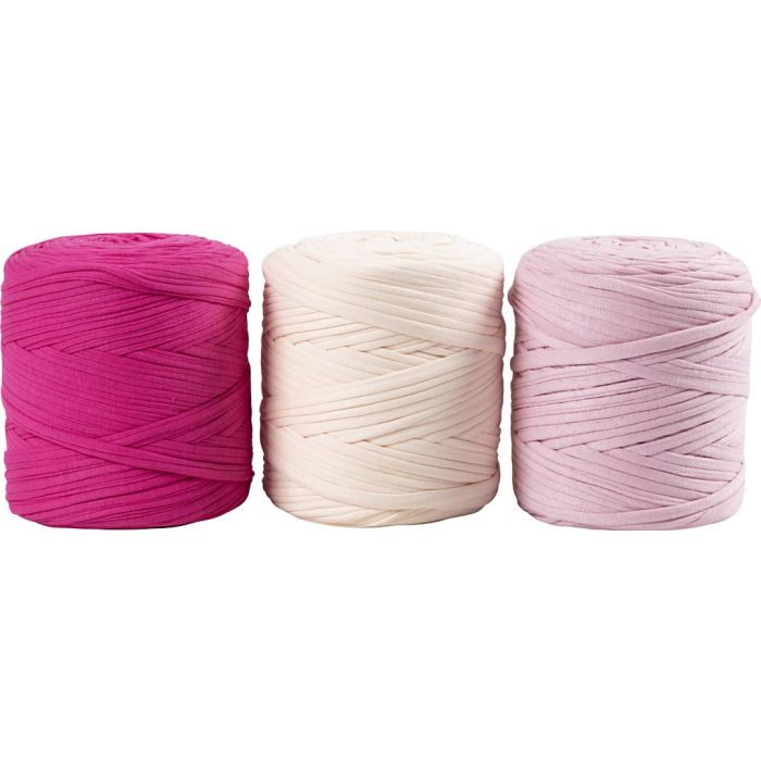 Hilo de Tela, usando agujas 10-12,colores puede variar , tonos rosas, 2250 gr, 3x750 gr/ 1 paquete