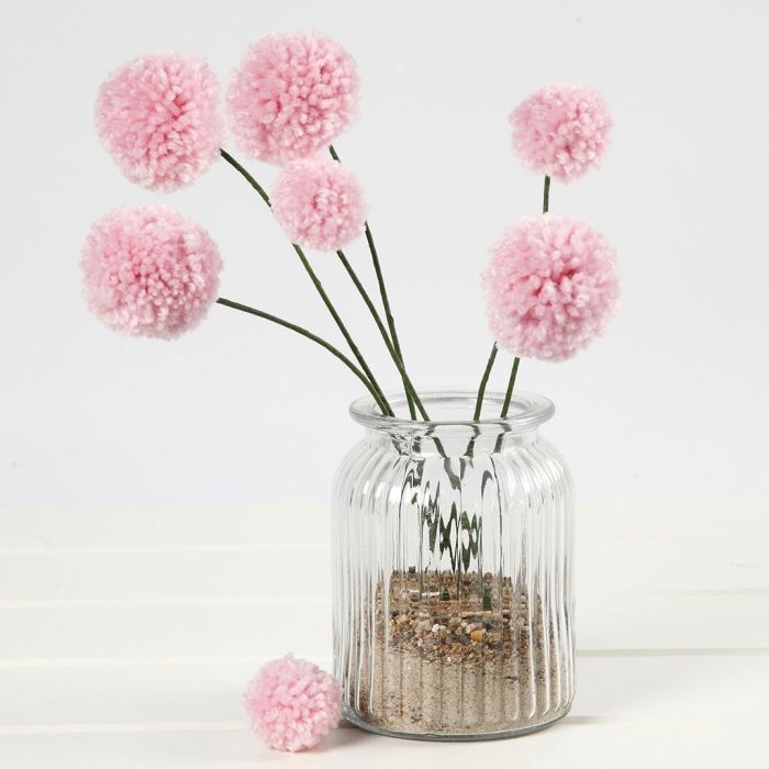 Flores de Pom-pom en tallos de alambre de aluminio