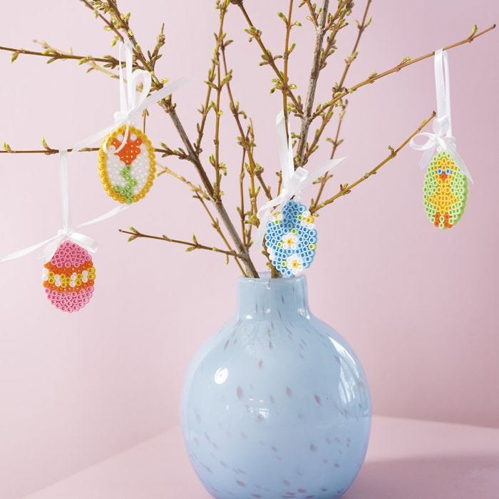 Decoración de Pascua con cuentas 