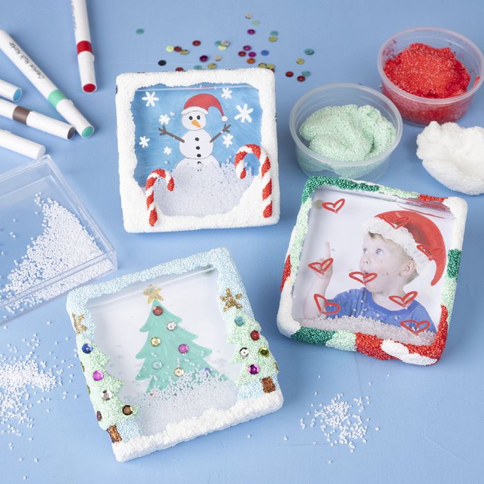 Marcos de bola de nieve con temática navideña