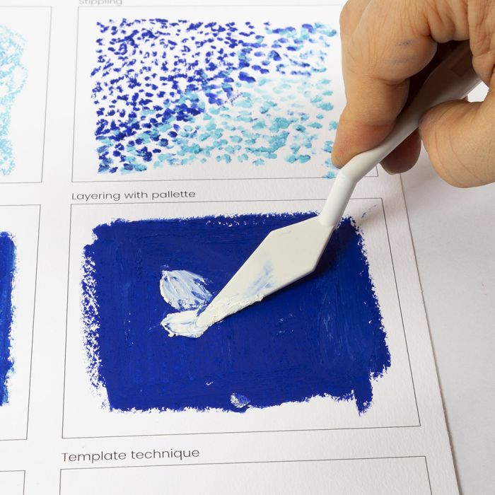 Cómo usar un rascador para crear capas y texturas con pasteles al óleo