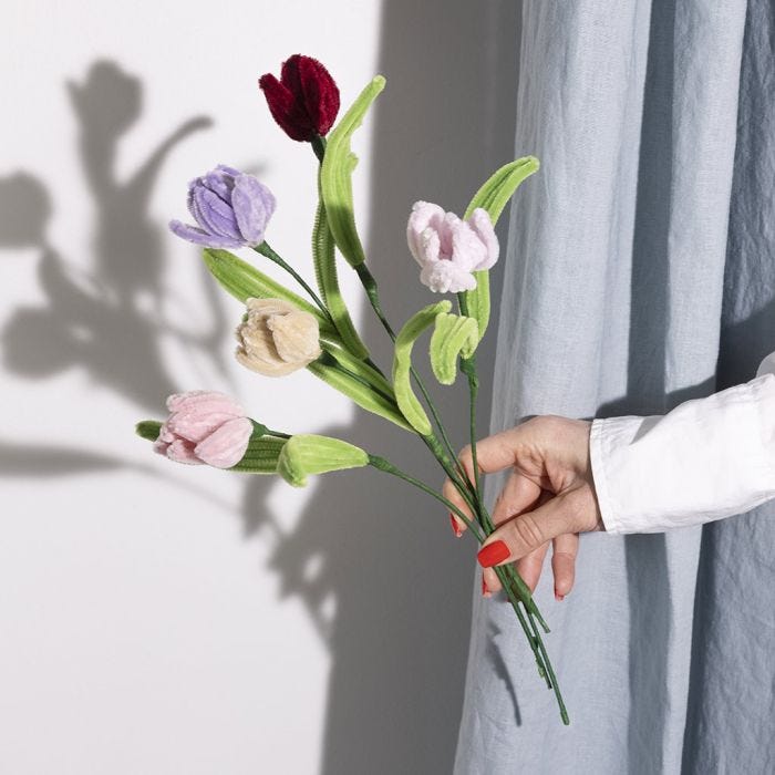 Tulipanes con limpiapipas