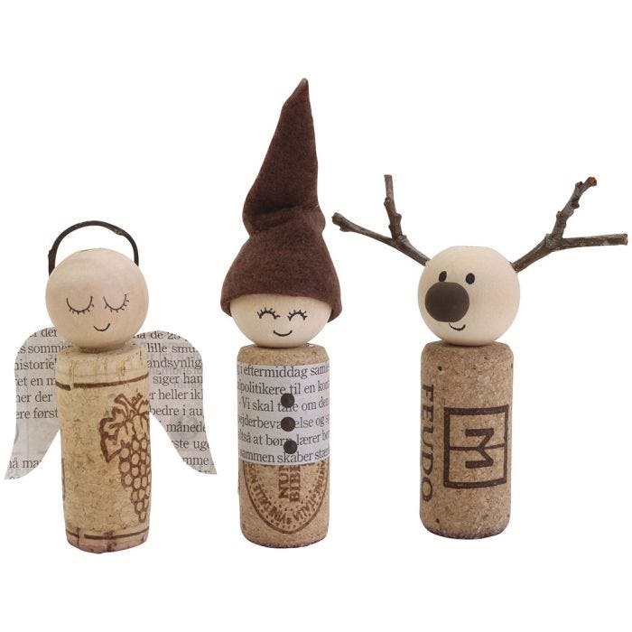 Encantadores adornos navideños hechos con corchos