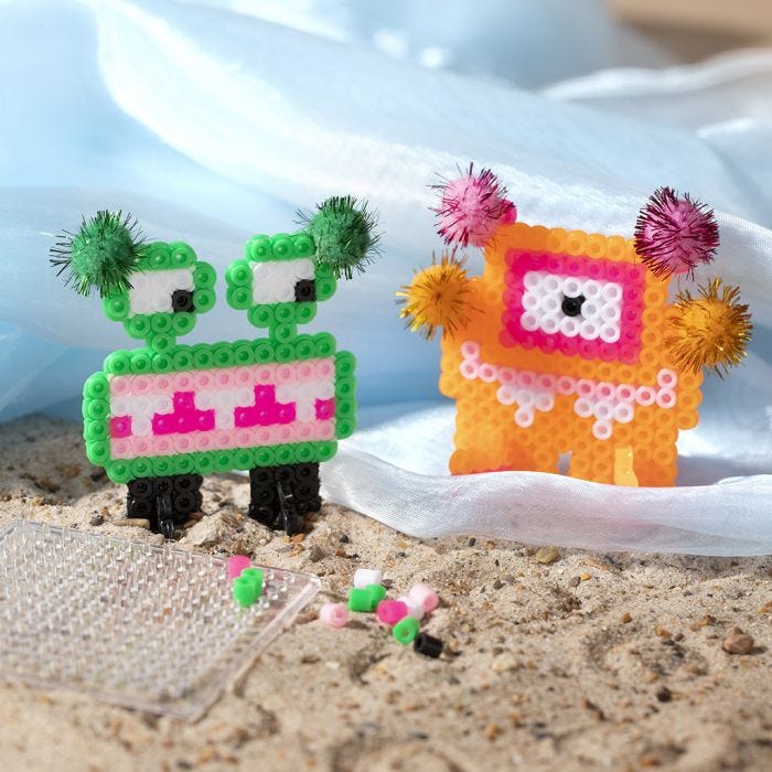 Monstruos en 3D hechos con cuentas fusibles