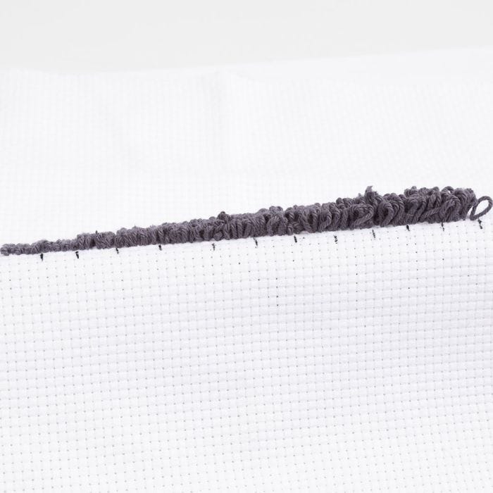 Cómo bordar con un punzón de aguja