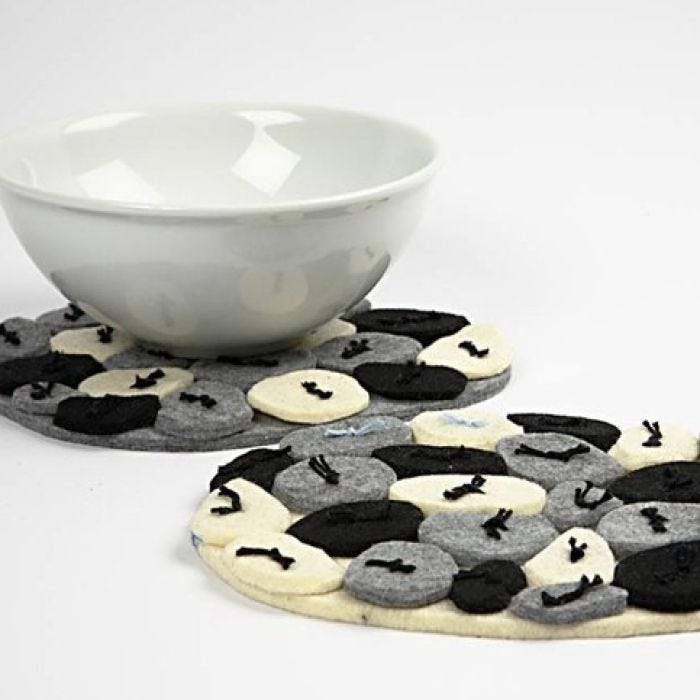 Trivet in felt