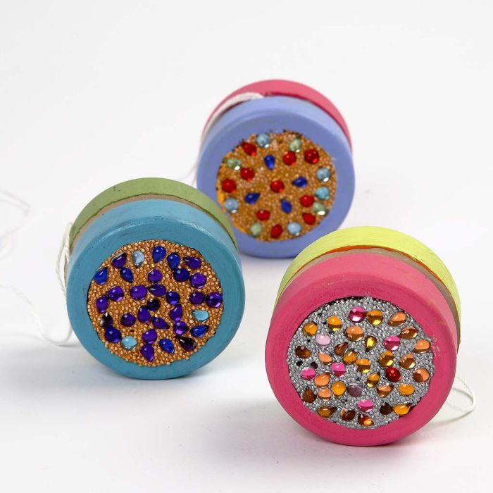 Decorar un yo-yo con foam clay