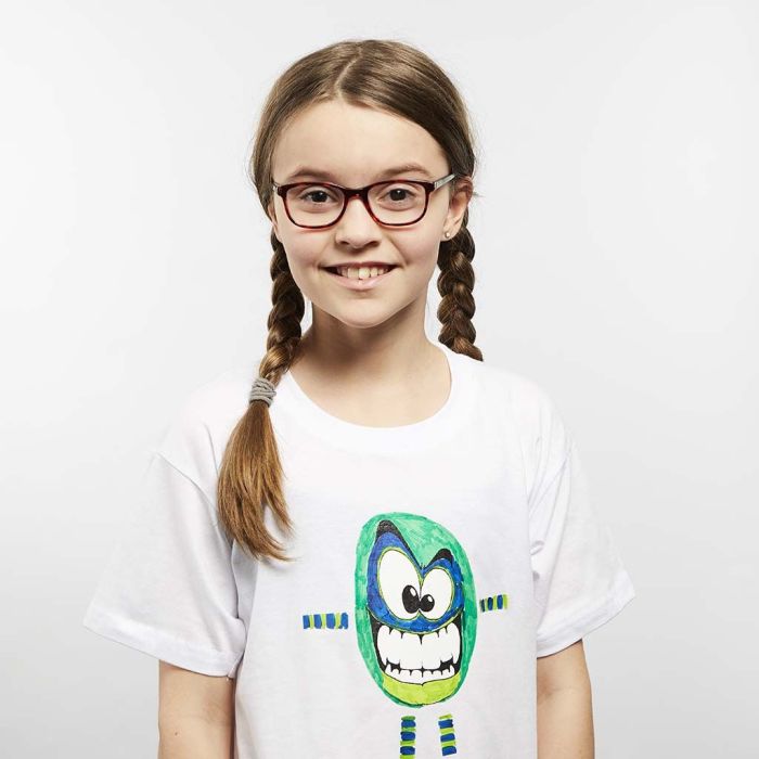 Transferencia con rotuladores textiles sobre una camiseta