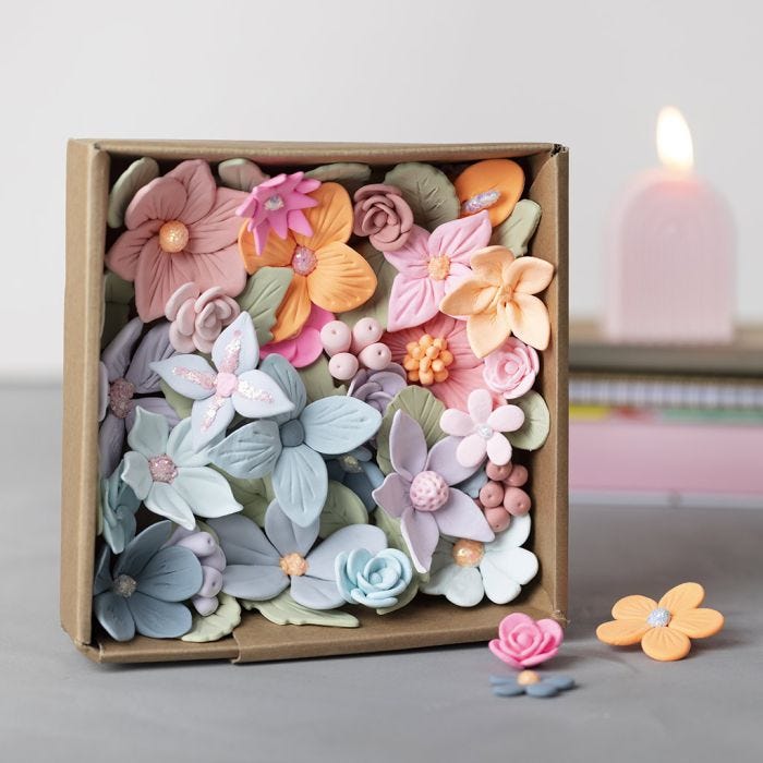 Caja de flores hecha de arcilla de seda Silk Clay® y Glitter clay