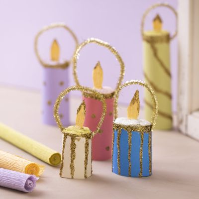 Velas navideñas de papel crepé
