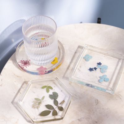 Posavasos de resina biotransparente