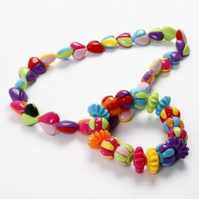Pulsera y collar con cuentas de dos piezas