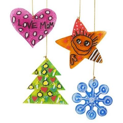 Decoraciones navideñas colgantes pintadas con acrílico