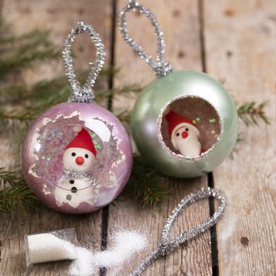 Bolas de Navidad decoradas con pintura Art Metal