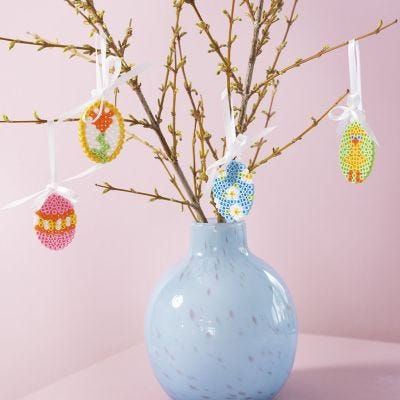 Decoración de Pascua con cuentas 