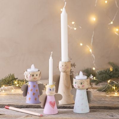 Portavelas de madera para difundir el espíritu navideño
