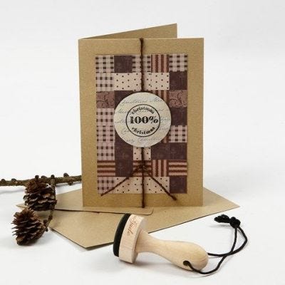 Postal de Navidad con patchwork de tiras de papel