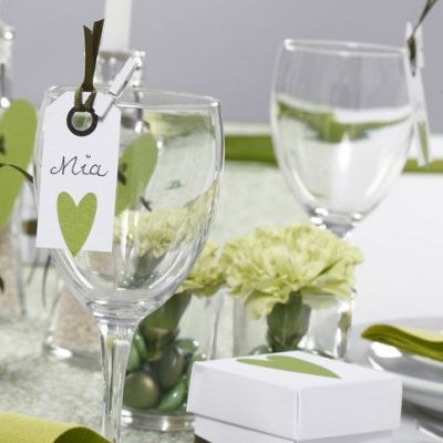 Decoración de mesa en tonos verdes Happy Moments