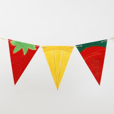 Banderola con cartulinas decoradas