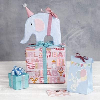 Baby Shower envoltorio con decoraciones