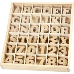 Surtido de letras y números